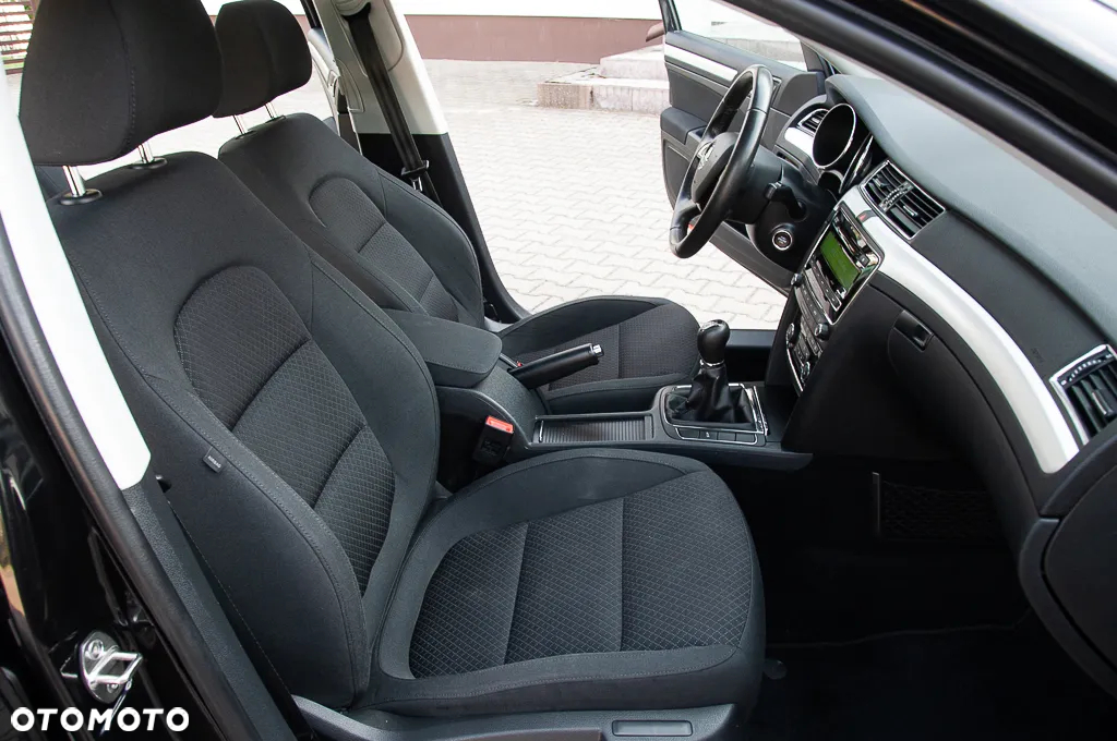 Skoda Superb 2.0 TDI Exclusive - 24