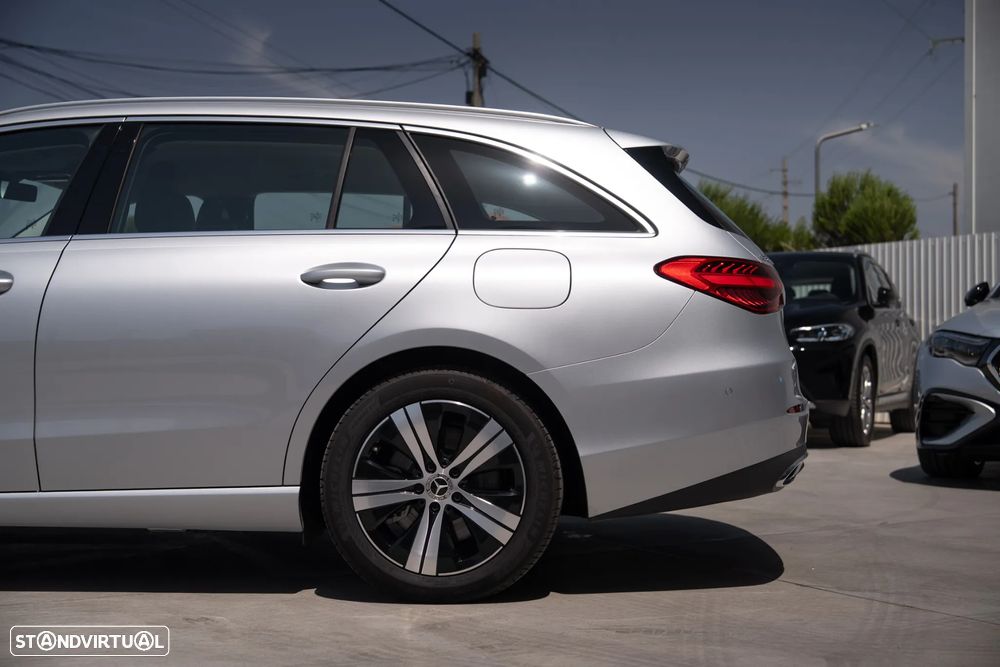 Mercedes-Benz C 300 de Avantgarde - 15