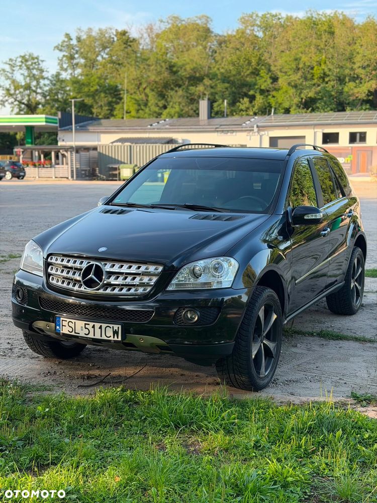 Mercedes-Benz ML 350 4-Matic - 1
