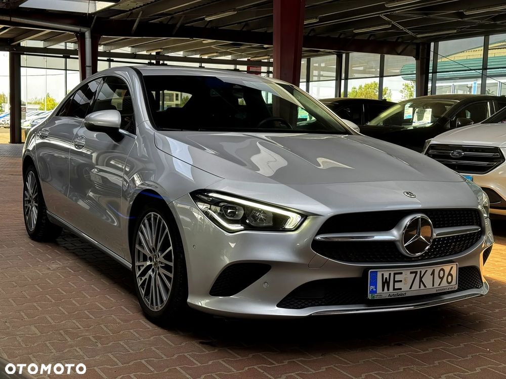 Mercedes-Benz CLA 200 Progressive 7G-DCT - 1