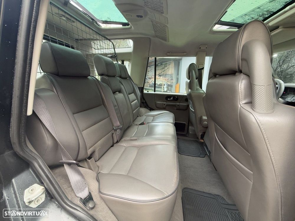 Land Rover Discovery - 16