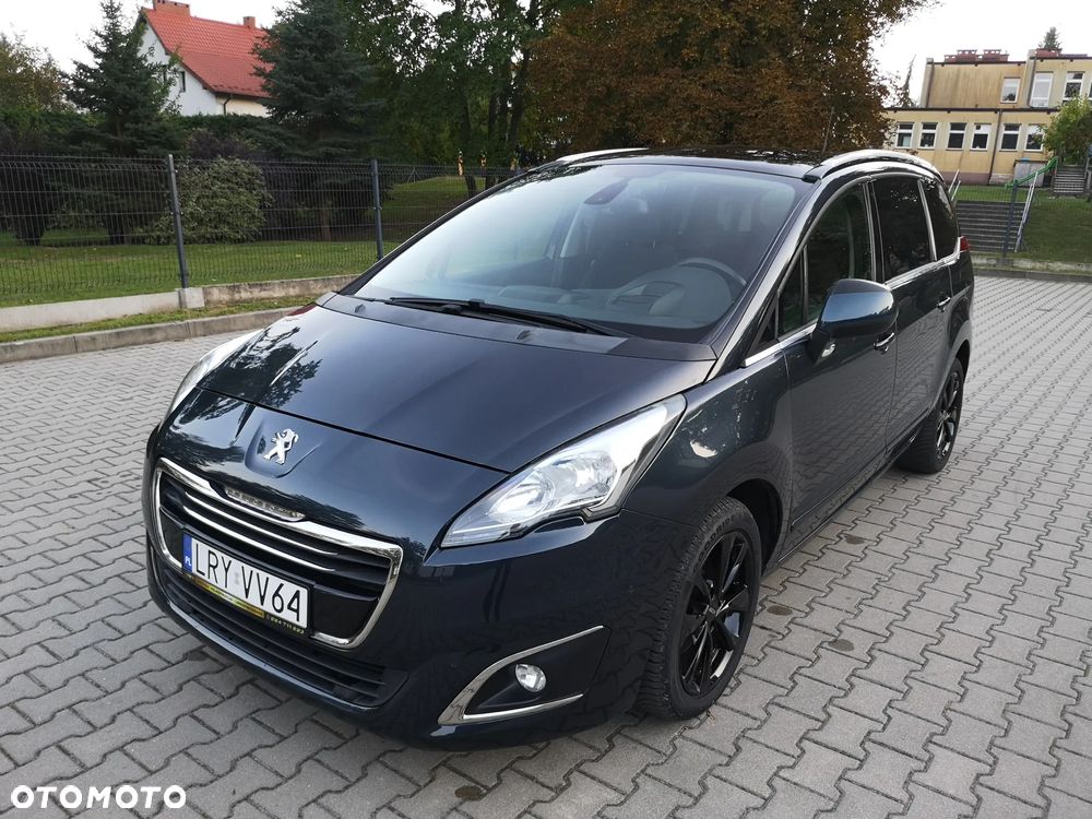 Peugeot 5008 1.6 THP Allure 7os - 16