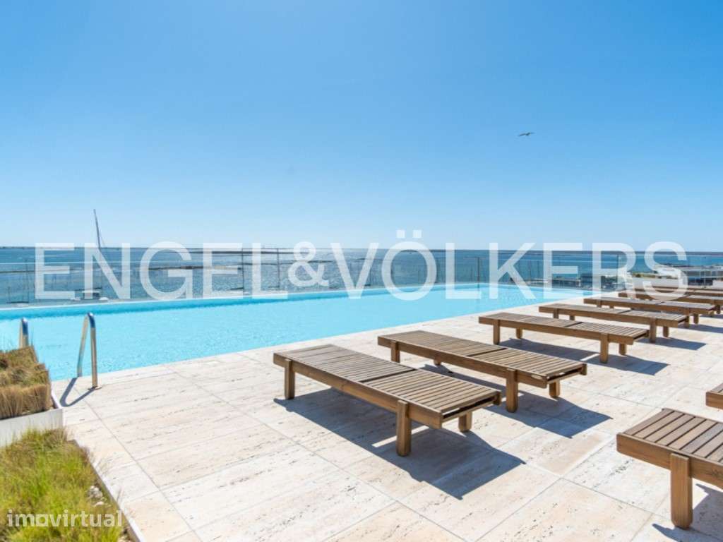 Apartamento T1+1 Frente Ria Formosa com Piscinas em Olhão - Grande imagem: 2/17
