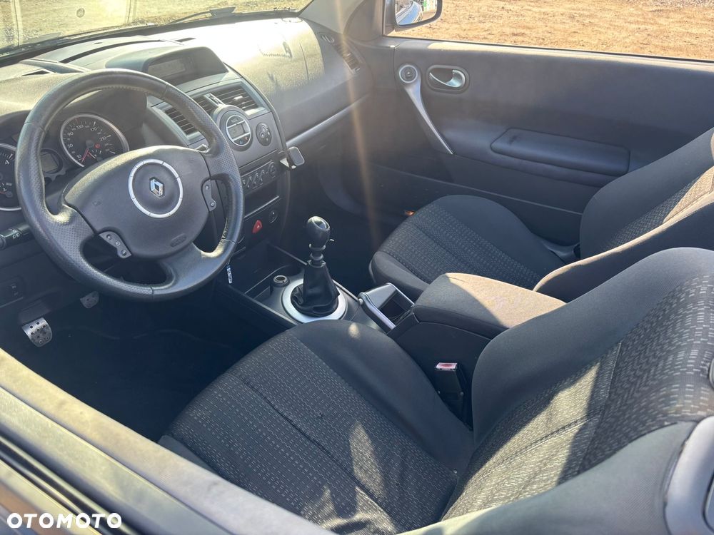 Renault Megane 1.9 dCi Dynamique - 8