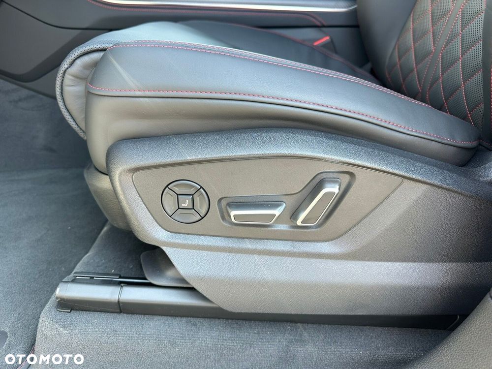 Audi Q8 - 16