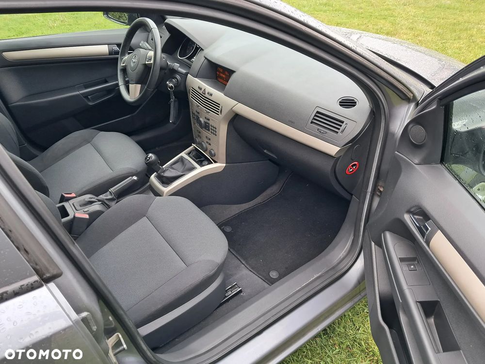 Opel Astra 1.4 Elegance - 11