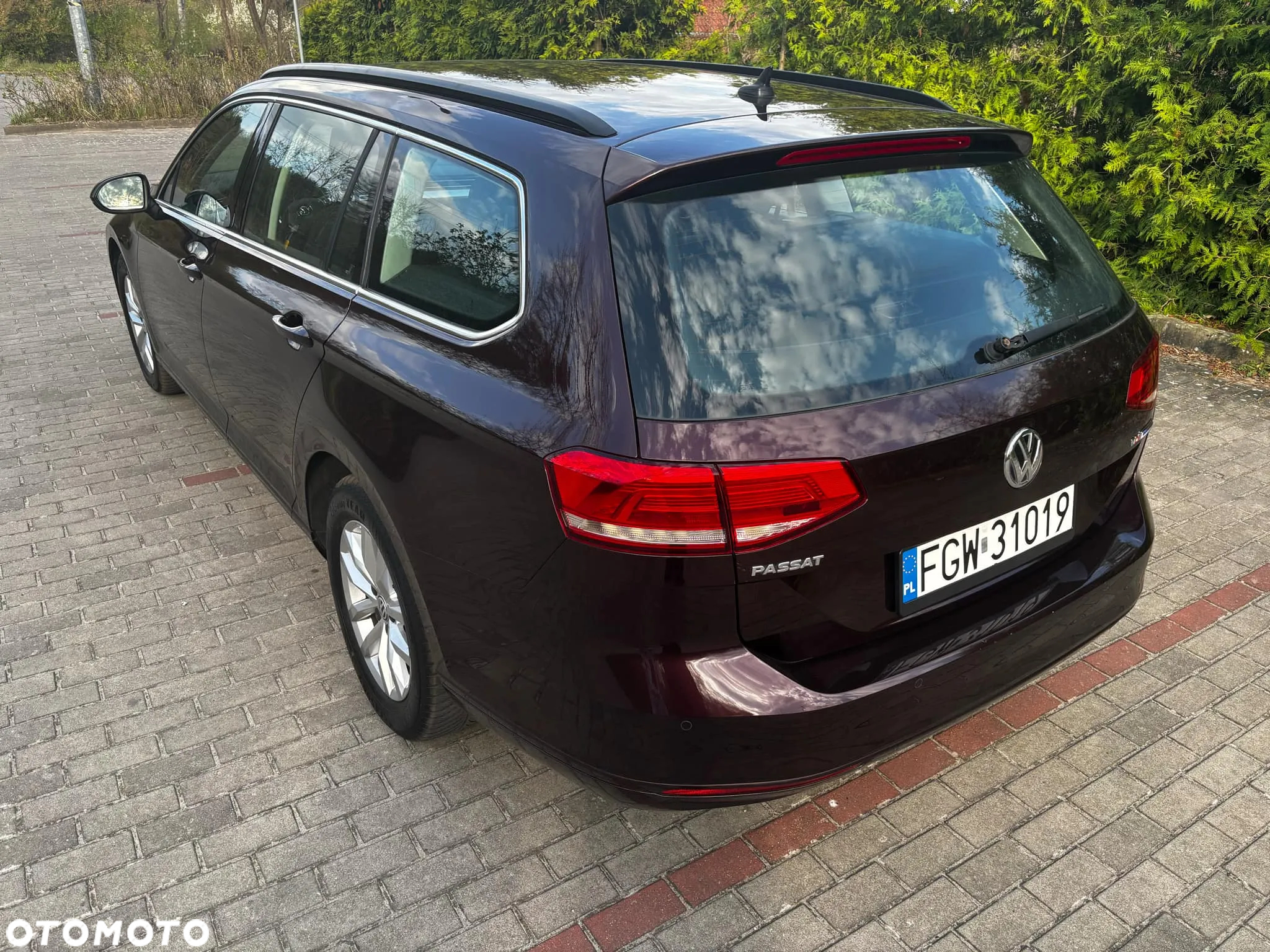 Volkswagen Passat 1.6 TDI BMT Comfortline - 9