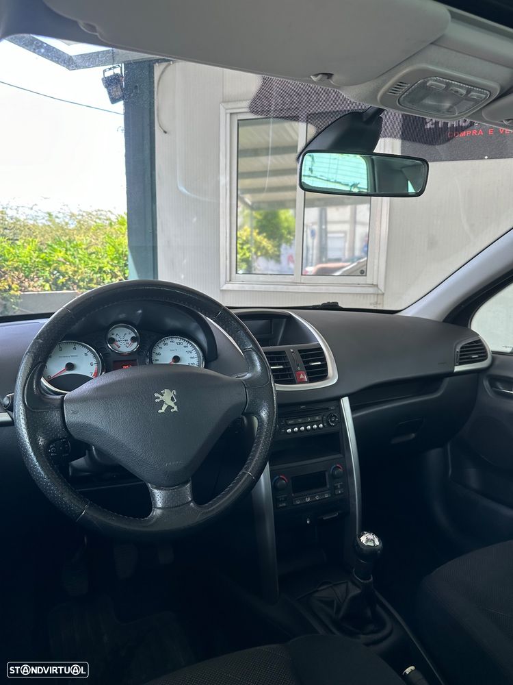 Peugeot 207 SW 1.4 Sport - 19