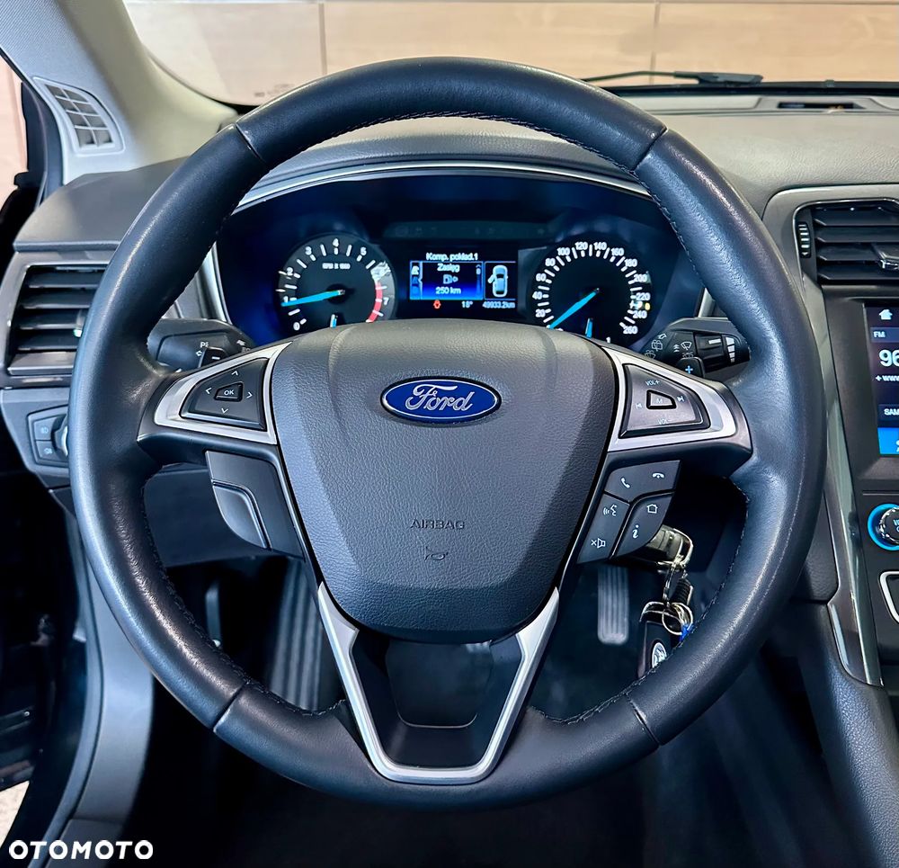 Ford Mondeo - 11
