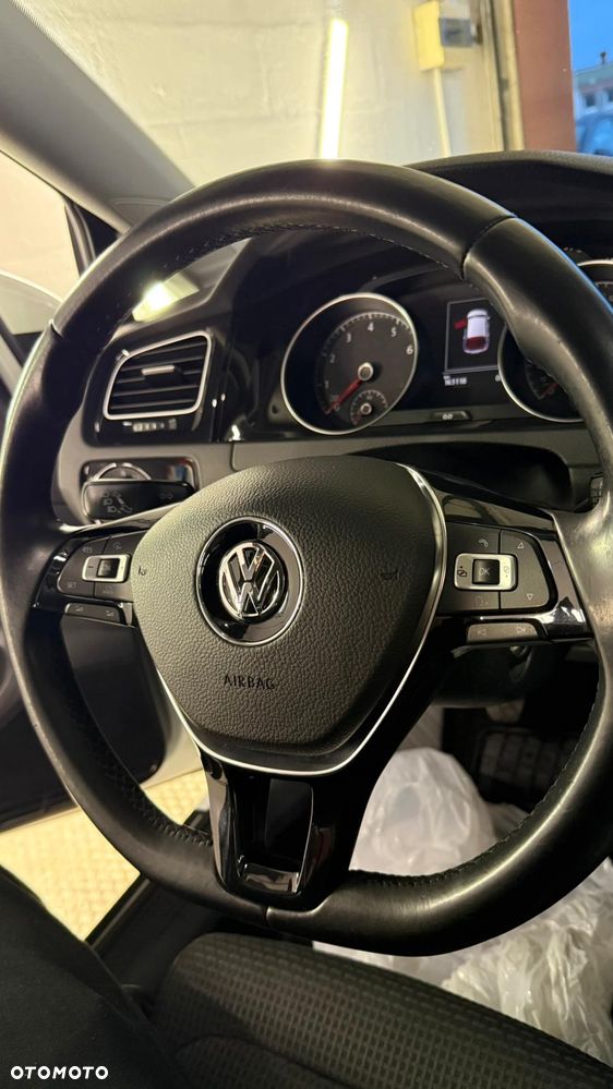 Volkswagen Golf 1.4 TSI BMT Highline - 11