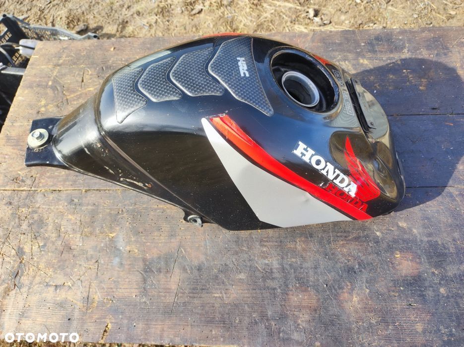 zbiornik paliwa (bak) do Honda CBR 125 R JC34  2004–2006, na gaźniku - 1