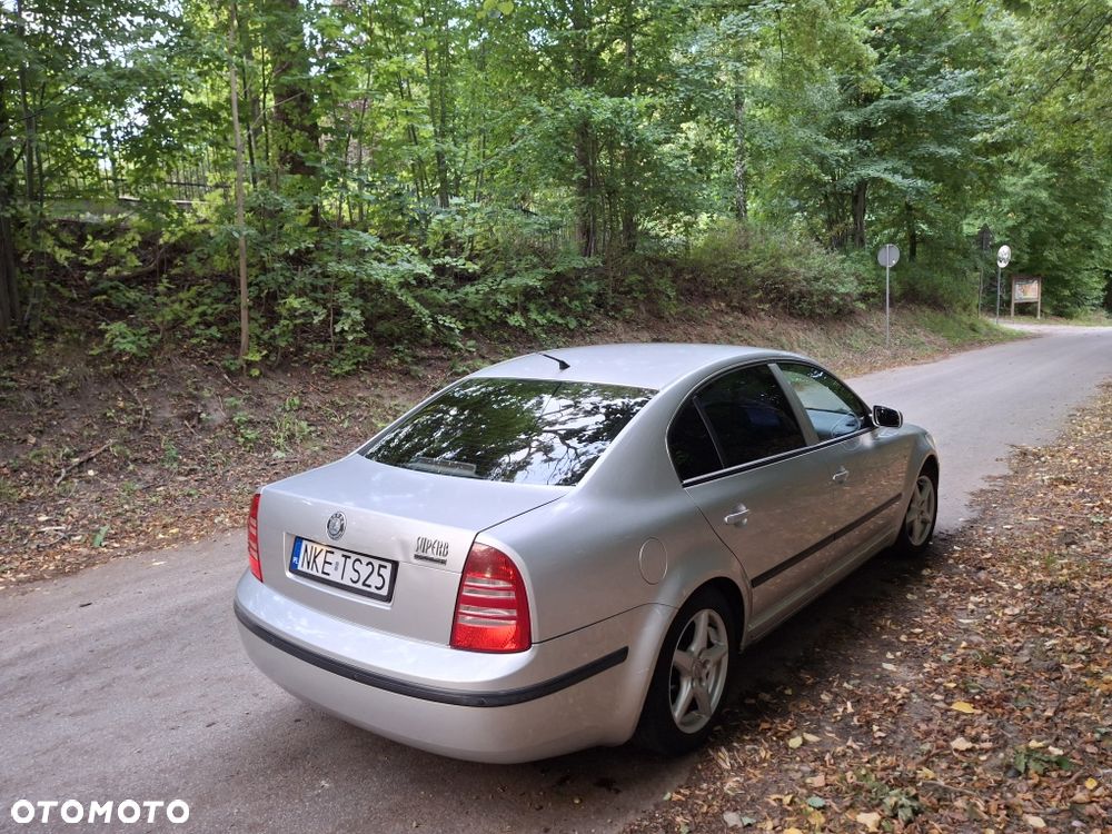 Skoda Superb - 5