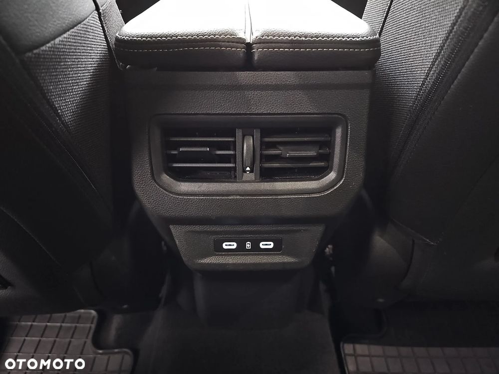 Renault Austral 1.3 TCe mHEV Techno - 35