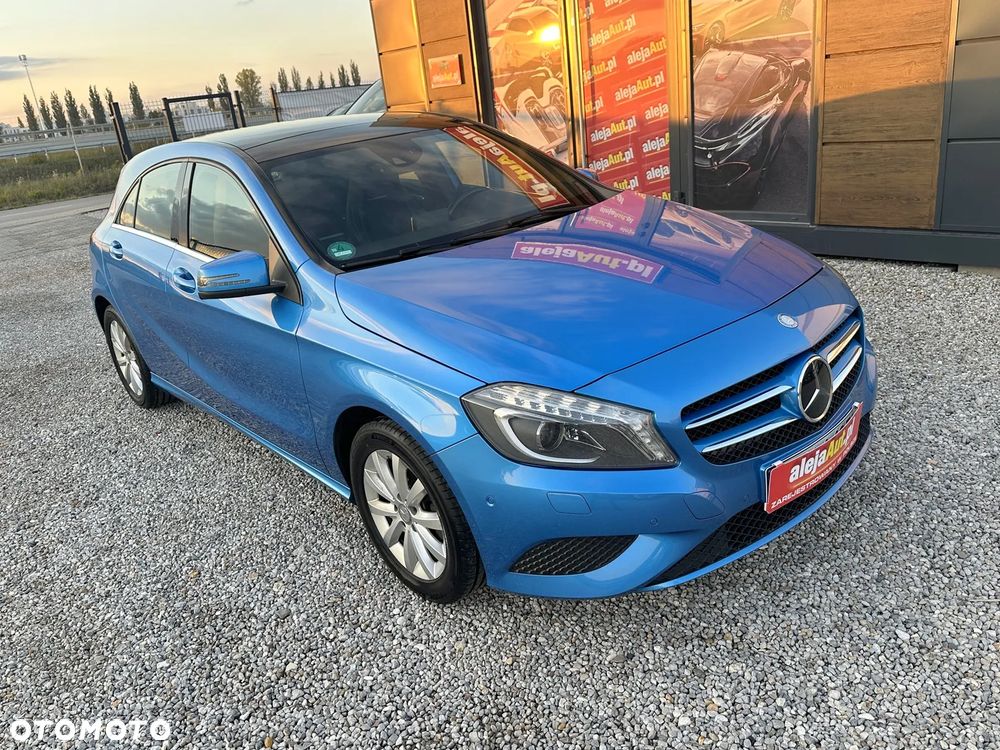 Mercedes-Benz Klasa A 180 BlueEfficiency Edition - 2