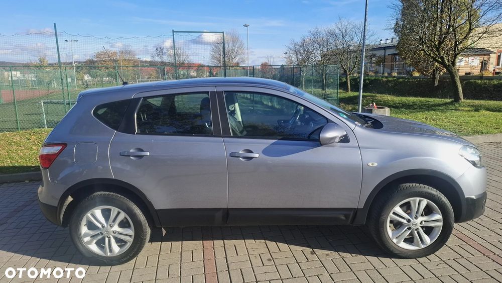 Nissan Qashqai 2.0 CVT lounge - 5