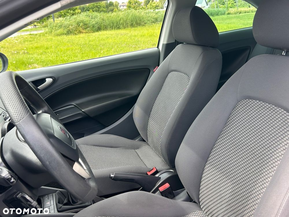 Seat Ibiza SC 1.4 16V Style - 18