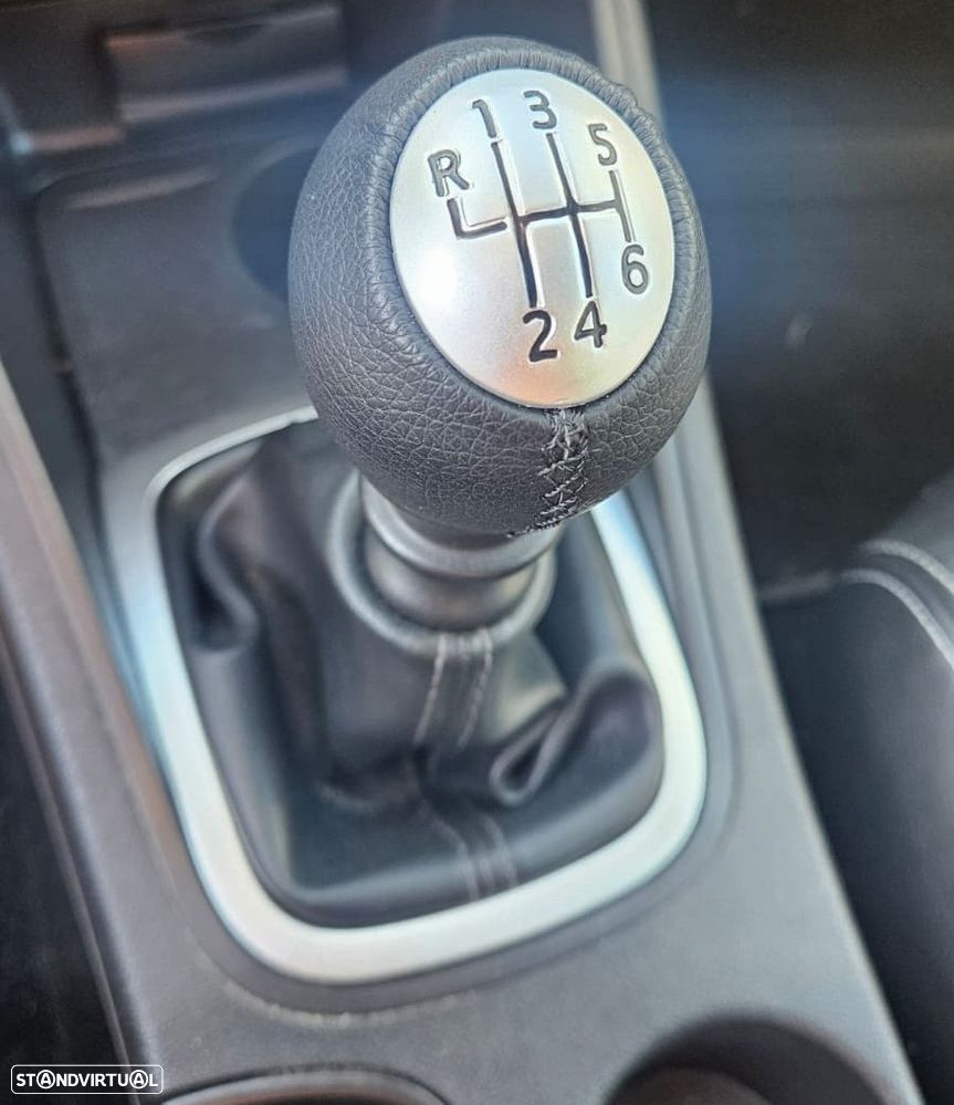 Renault Fluence - 12