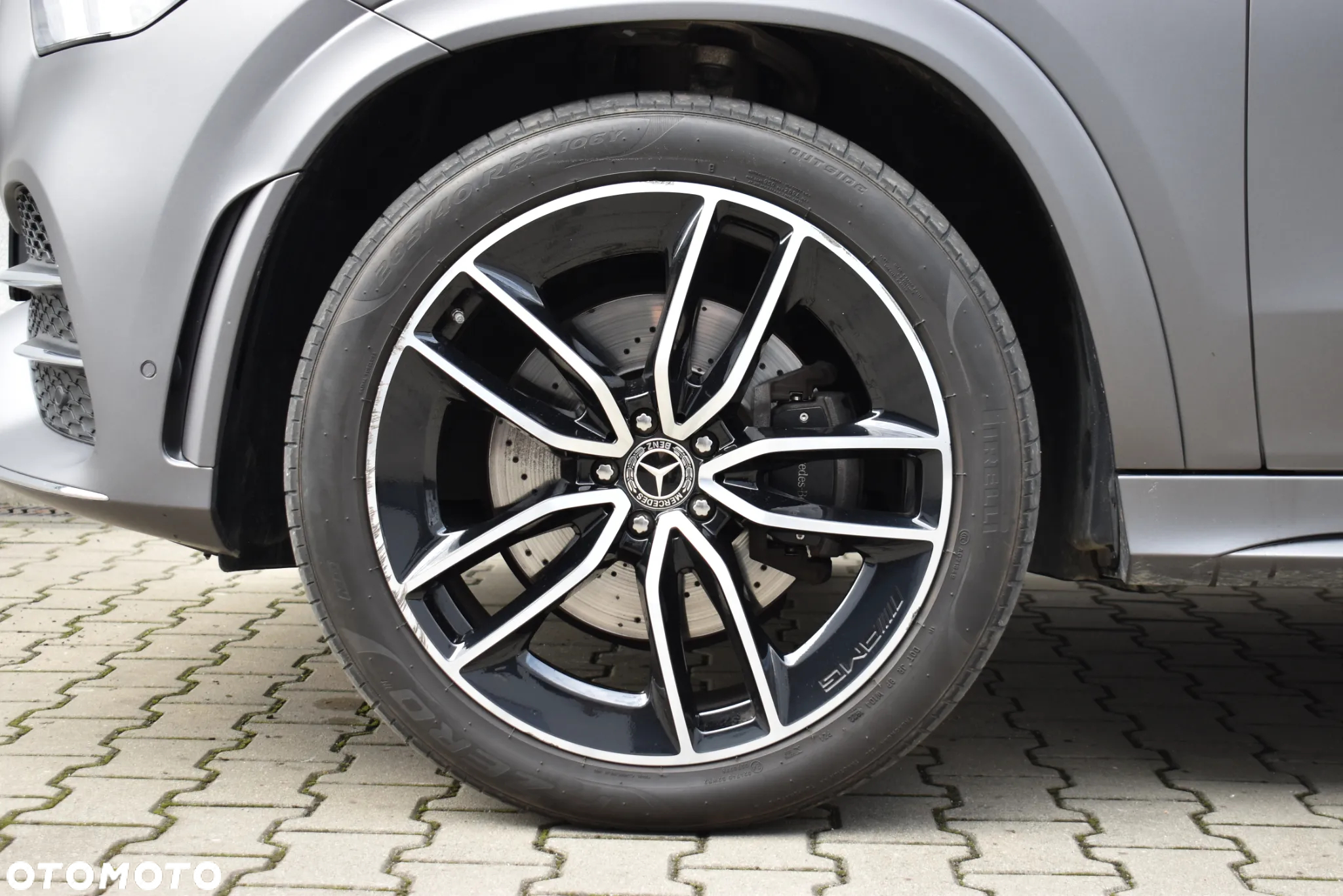 Mercedes-Benz GLE 400 d 4Matic 9G-TRONIC AMG Line - 9