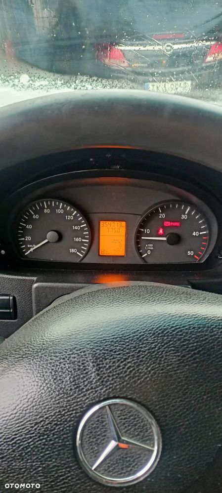 Mercedes-Benz sprinter - 10
