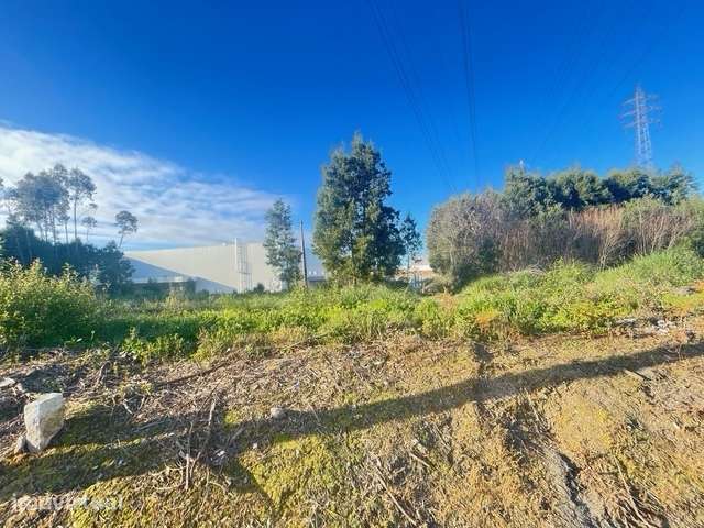 Terreno com 606m2, localizado próximo do Centro de Canelas! - Grande imagem: 4/15