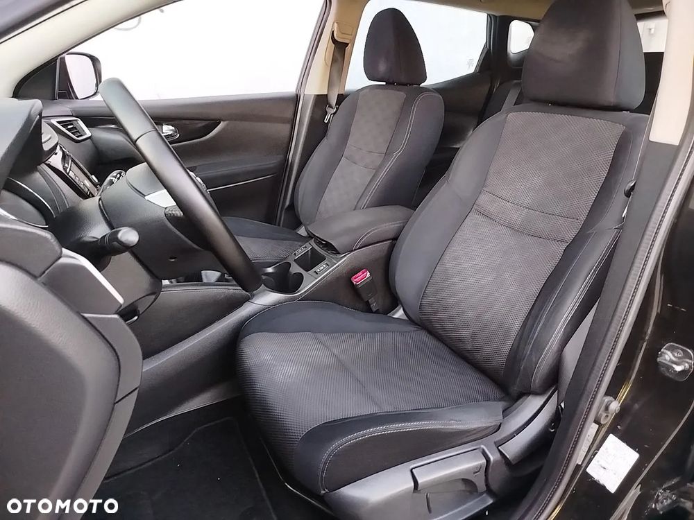 Nissan Qashqai 1.2 DIG-T N-Connecta - 9
