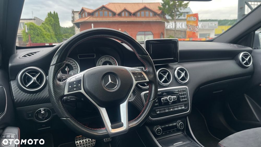 Mercedes-Benz Klasa A 250 4-Matic AMG Line - 6