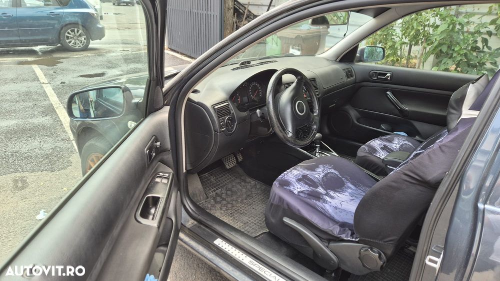 Volkswagen Golf - 5