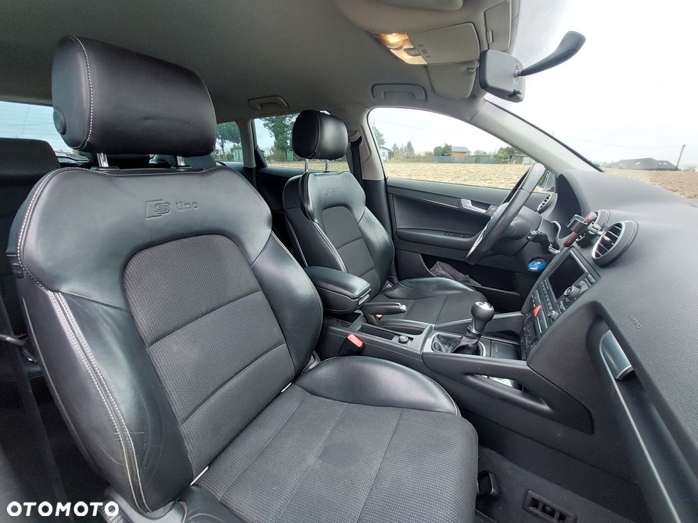 Audi A3 Sportback 2.0 TDI quattro Ambition - 11
