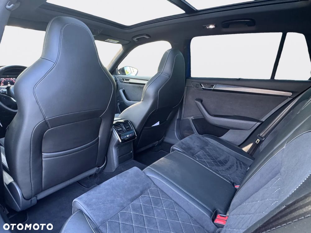 Skoda Superb 2.0 TSI 4x4 Sportline DSG - 18