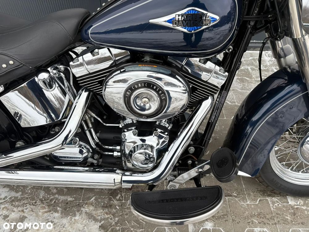 Harley-Davidson Softail Heritage Classic - 18