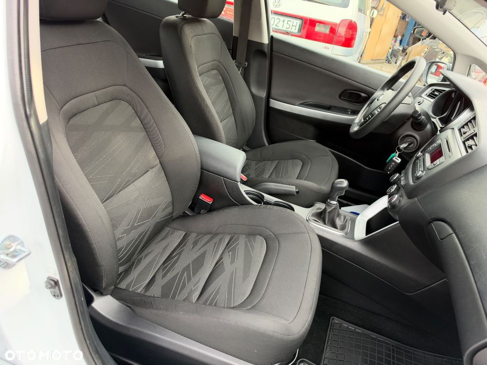 Kia Ceed 1.4 M - 8