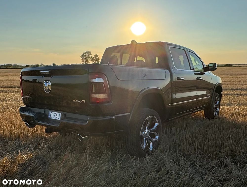 Dodge RAM 1500 5.7 4x4 - 2