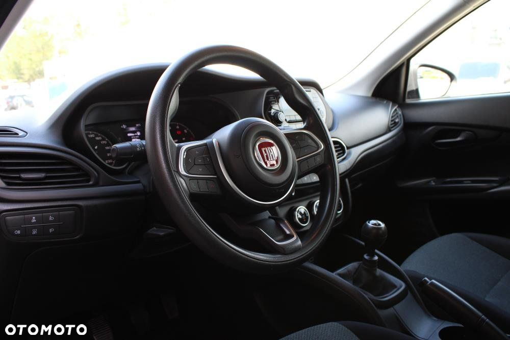 Fiat Tipo - 10