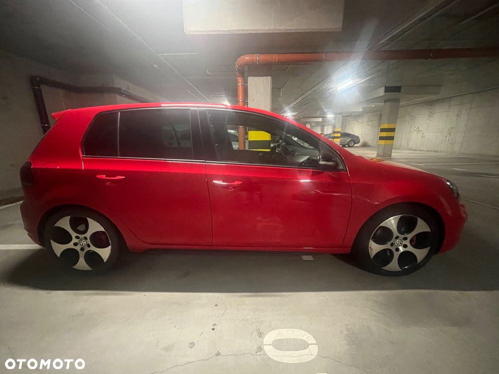 Volkswagen Golf 2.0 GTI - 7
