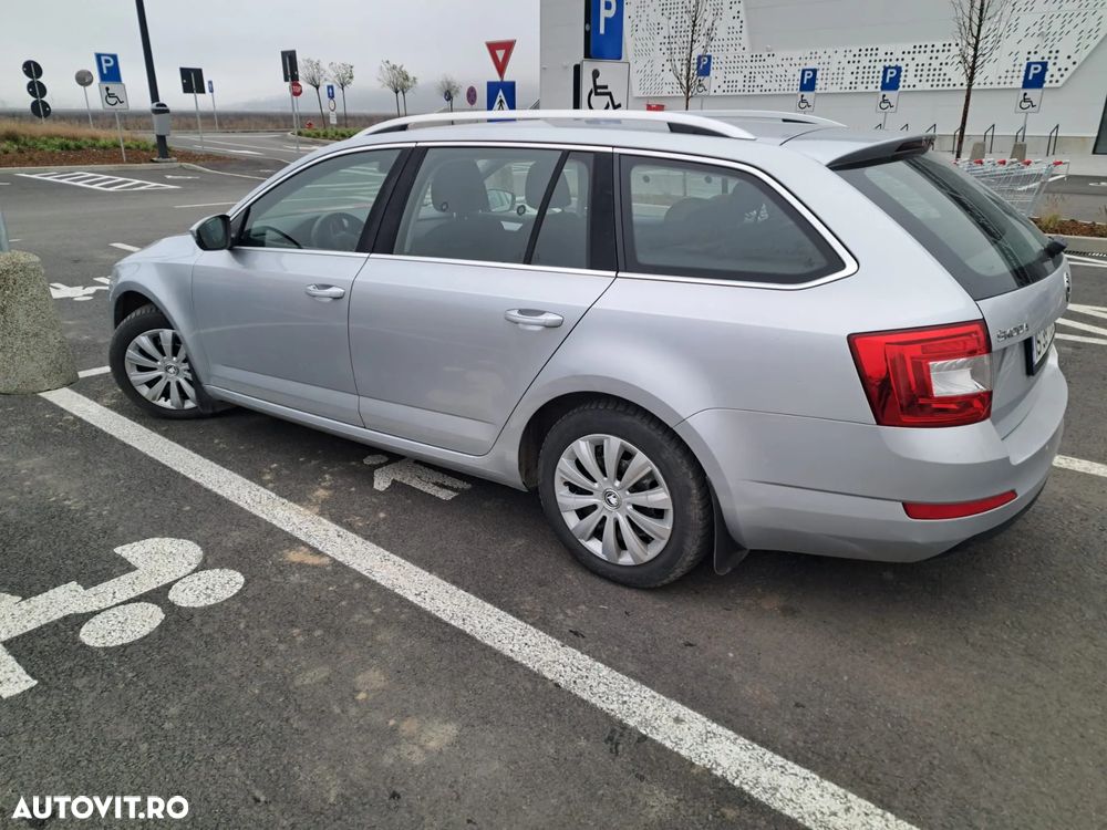 Skoda Octavia - 3