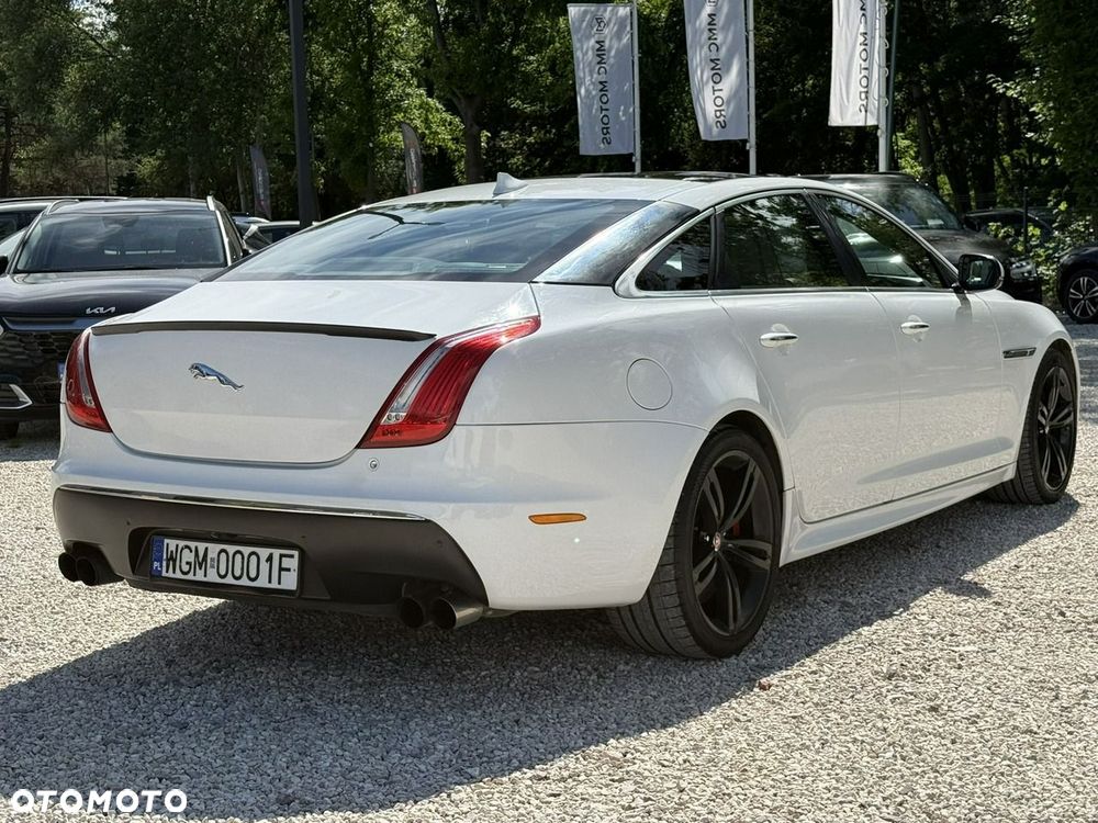 Jaguar XJR - 3