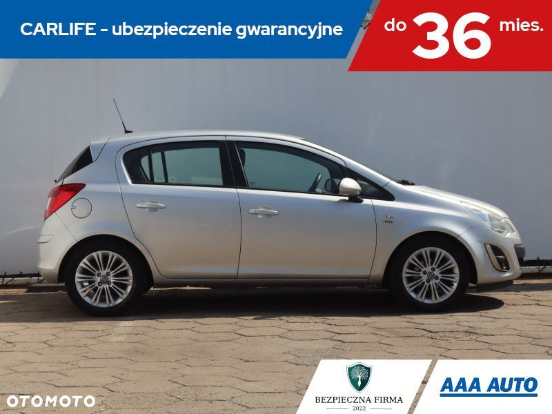 Opel Corsa - 8