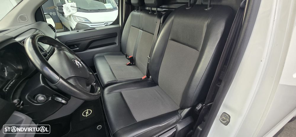 Opel Vivaro - 7