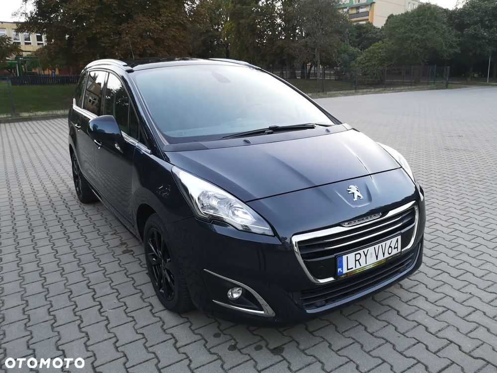 Peugeot 5008 1.6 THP Allure 7os - 26