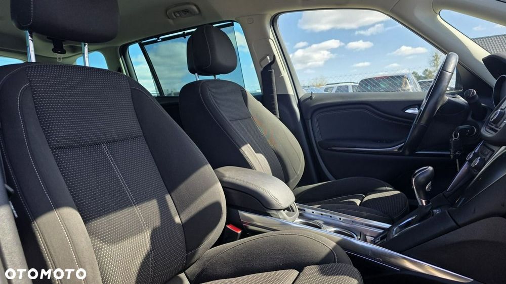 Opel Zafira - 18