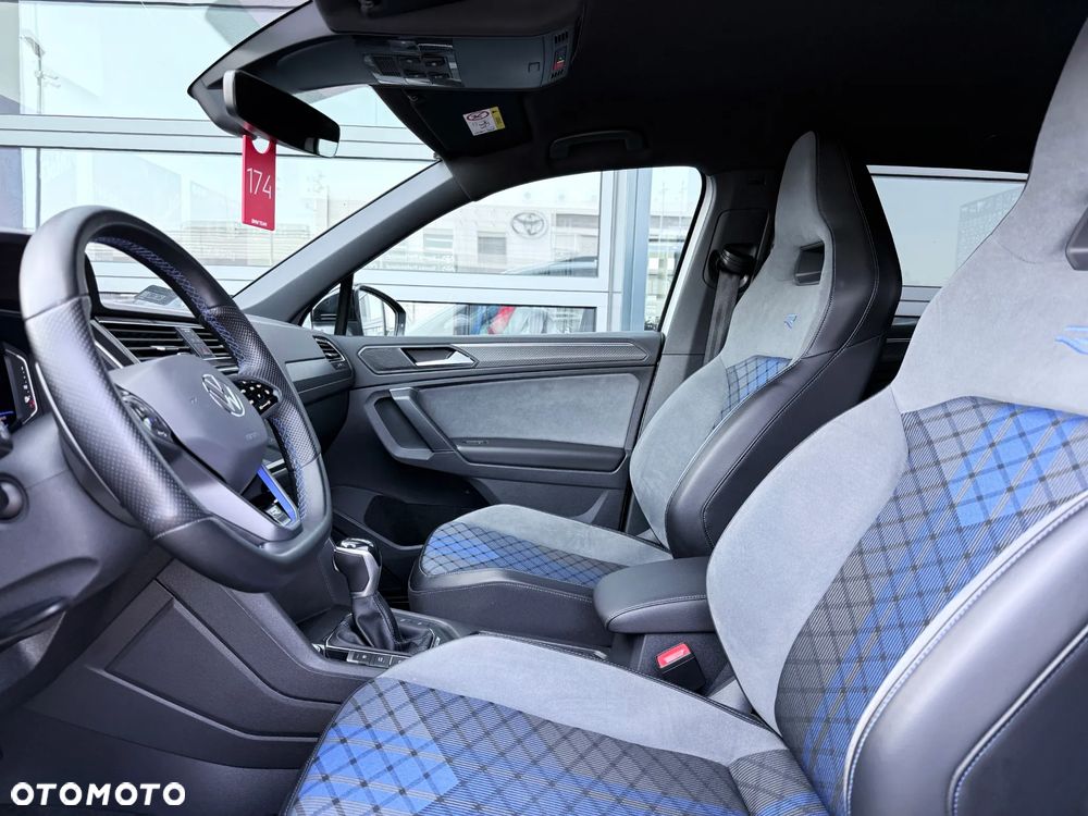 Volkswagen Tiguan - 28