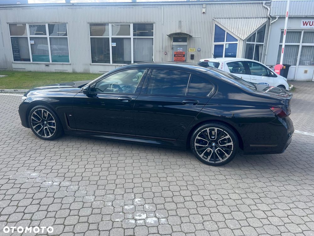 BMW Seria 7 740d xDrive - 6