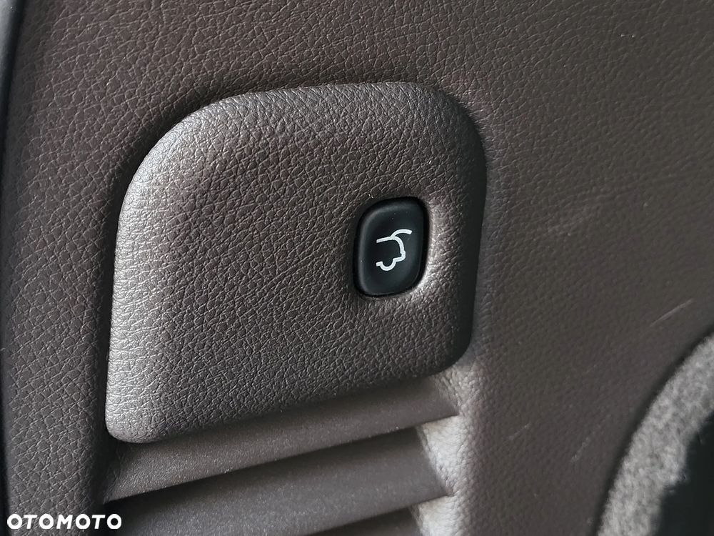 Jeep Grand Cherokee 3.0 CRD Overland Summit - 26