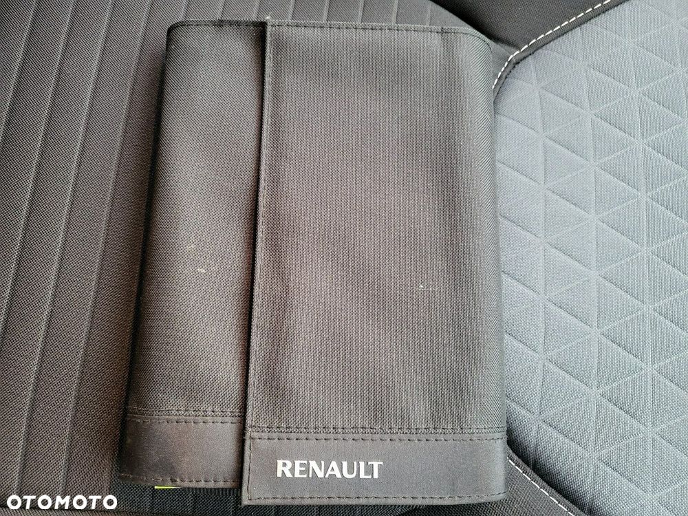 Renault Clio - 36