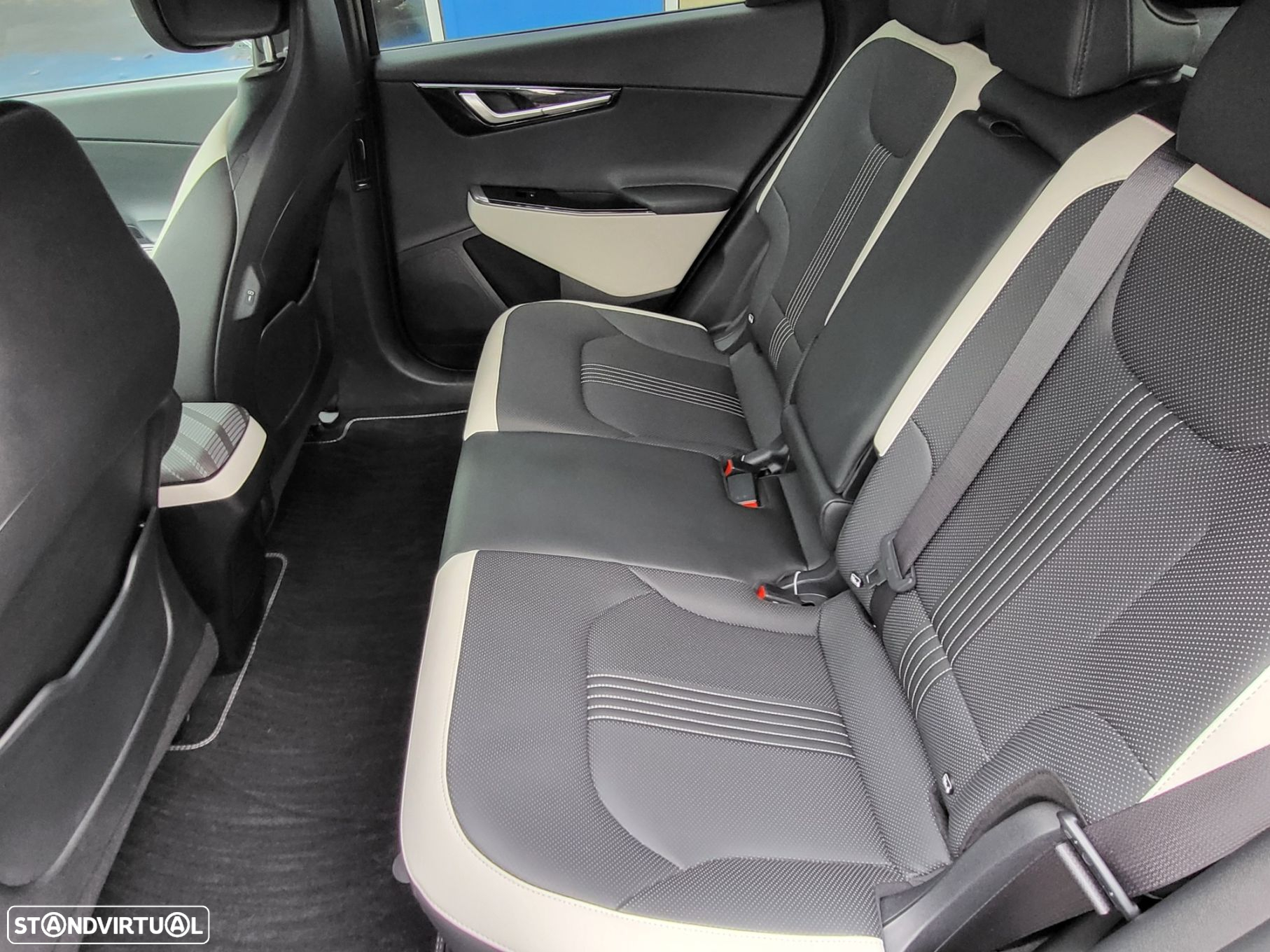 Kia EV6 77.4 kWh GT-Line - 16