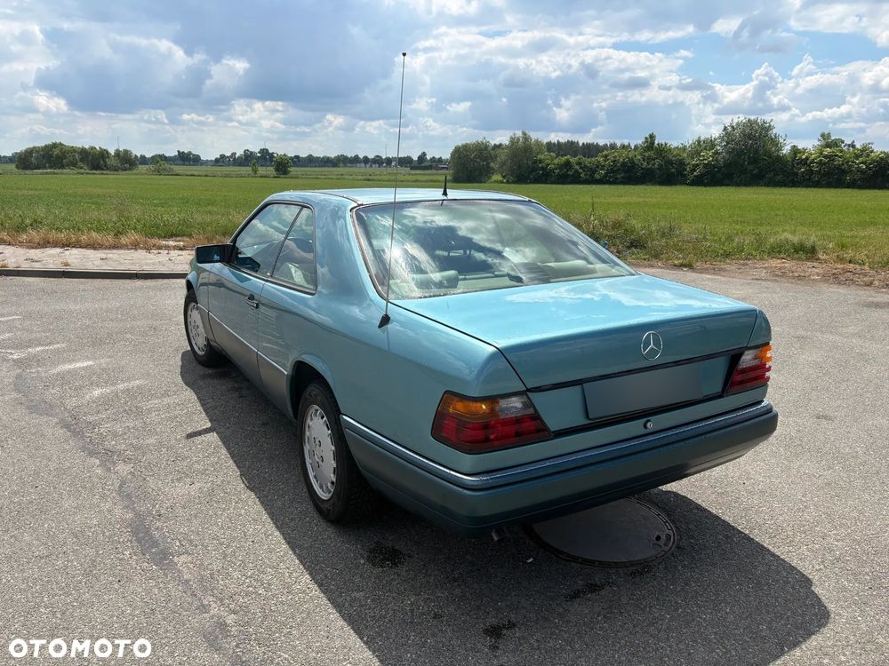 Mercedes-Benz W124 (1984-1993) - 3