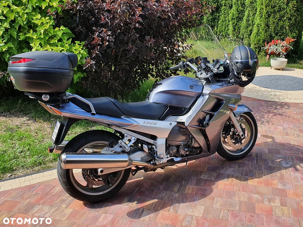 Yamaha FJR - 22