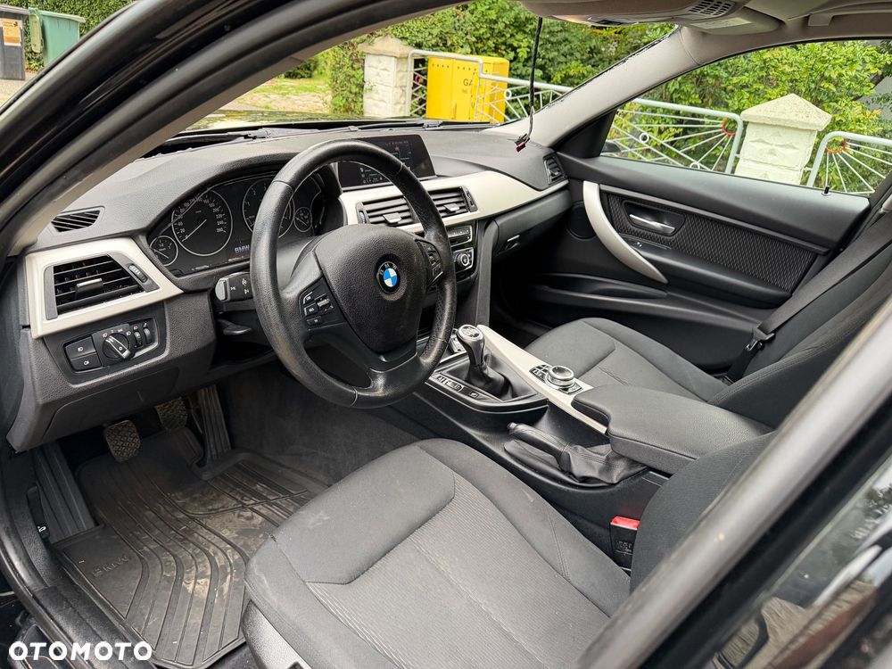 BMW Seria 3 318d Business Edition - 8