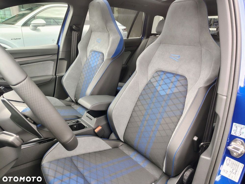 Volkswagen Golf Variant 2.0 TSI 4Motion R - 18