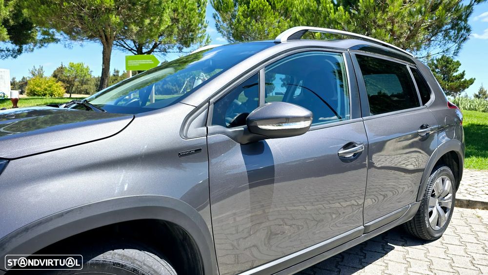 Peugeot 2008 1.5 BlueHDi Signature - 22